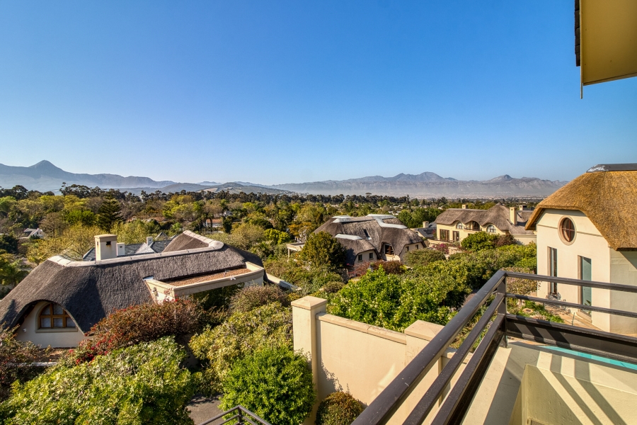 3 Bedroom Property for Sale in Montclair Western Cape